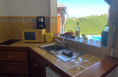 Marigot House | Homerez - Bungalow in Vieux-Habitants