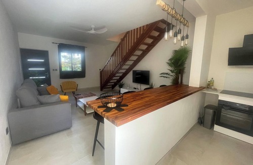 Bras-Panon Apartment | Homerez - Charming Apartment in Bras-Panon with Enclosed Garden