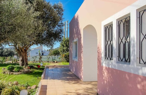 Monchique House | Homerez - Charming House in Monchique with Shared Pool