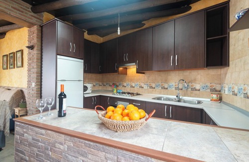 Cadiar House | Homerez - Charming House in Cádiar with Mountain View