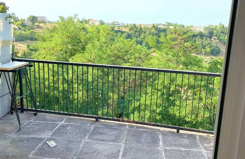 Orsogna House | Homerez - Charming House in Orsogna with Garden View