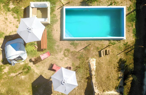 Vitigudino Villa | Homerez - Charming Villa Near Vitigudino with Shared Pool