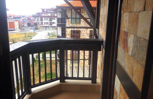 Shiligarnika Apartment | Homerez - Cosy Apartment in Bansko with Mountain View - 60 m²