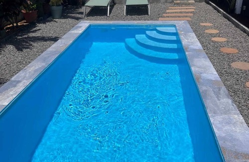 Bras-Panon Villa | Homerez - Cosy Villa in Bras-Panon with Pleasant Garden