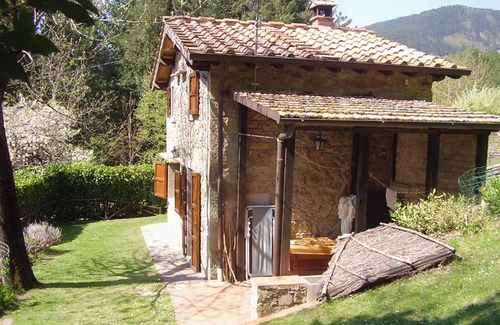 Moggiana House | Homerez - Cozy House in Bibbiena + Pool and Garden