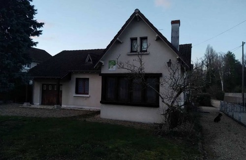 Vierzon House | Homerez - Detached House with Garden in Vierzon