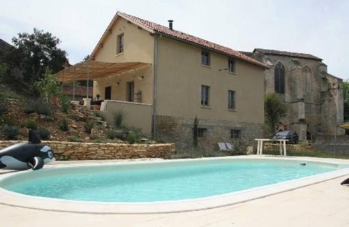 Leobard Villa | Homerez - Elegant Villa in Léobard, Private Pool