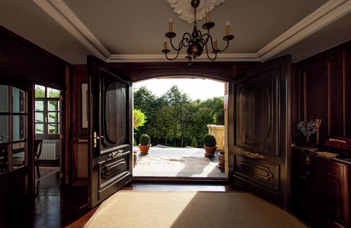 Oiartzun House | Homerez - Family Home in Oiartzun with Mountain View