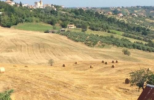 Castel Frentano House | Homerez - House 15 km away from the beach for 4 ppl. at Castel Frentano