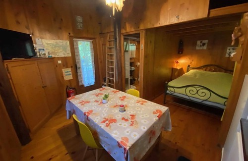 Camps-sur-l'Agly House | Homerez - House in Camps-sur-l'Agly