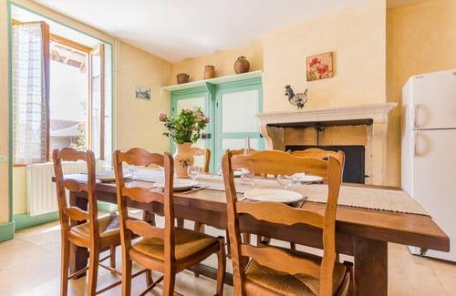 Eringes House | Homerez - House in Éringes, parking included