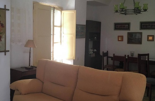 Albunol House | Homerez - House in Albuñol, mountain view