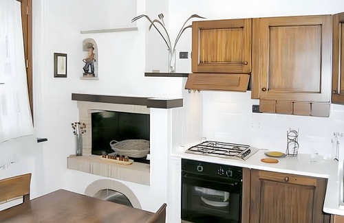 Amelia House | Homerez - House in Amelia, Lake View