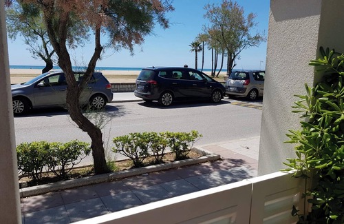 Comarruga House | Homerez - House in Coma-ruga with Sea View