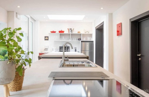 Spa House | Homerez - House Spa with garden