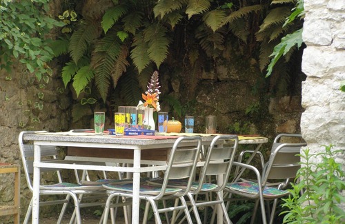 Camarade House | Homerez - Large family home in Camarade