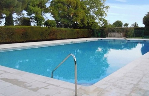 Bastide Giraud Apartment | Homerez - Modern Appt Villeneuve