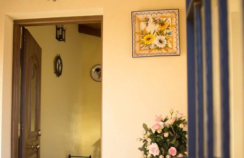 Alcantara House | Homerez - Nice house for 4 ppl. at Alcántara