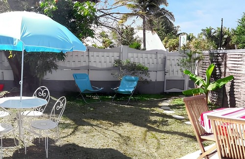 Etang Sale Les Bains House | Homerez - House at l'Étang-Salé.