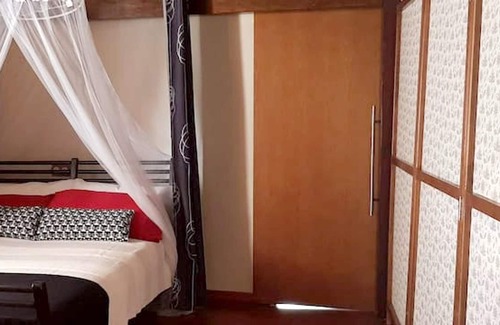 Arjona House | Homerez - Spacious house for 8 ppl. at Arjona