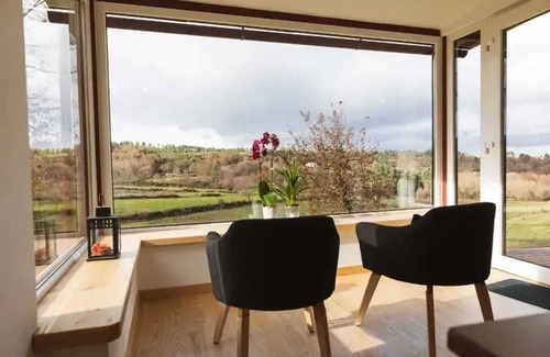 Maceira Apartment | Homerez - Spacious House in Seia, mountain view