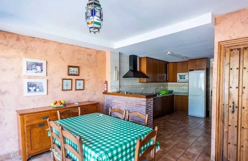 Barrio de la Vega Villa | Homerez - Spacious Villa with Private Pool in Monachil