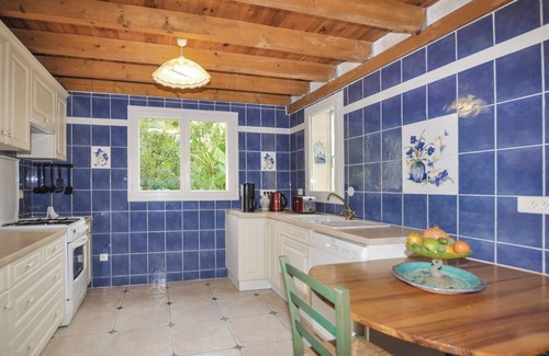 Montseret Villa | Homerez - Tranquil Villa in Montséret with Private Pool