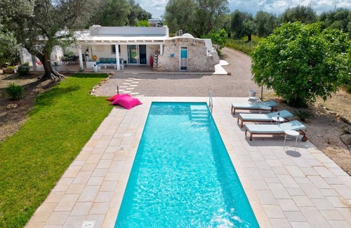 San Vito dei Normanni Villa | Homerez - Villa in San Vito dei Normanni
