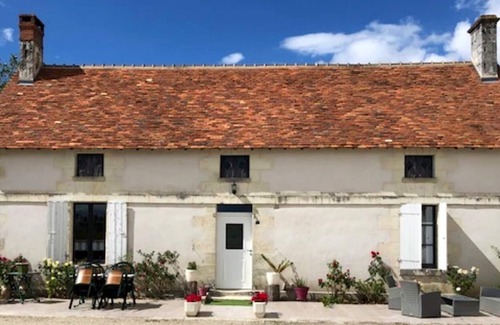 Betz-le-Chateau Villa | Homerez - Villa in Betz-le-Château