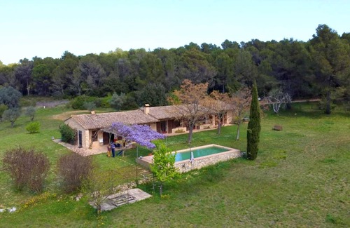 Camallera Villa | Homerez - Villa in Camallera, pool.