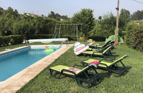 Lousada Villa | Homerez - Villa in Lousada with Pool