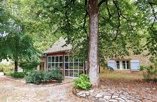 Duravel Apartment | Homerez - Welcoming studio with pool in Duravel 30 m² garden view