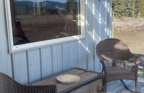 Whitehorse House | Homespun Glamping Haus