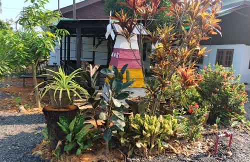 Guar Chempedak House | Homestay A&R Home