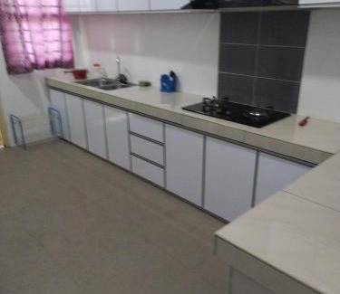 Ketereh House | Homestay Atok Komando Bc Poly KB