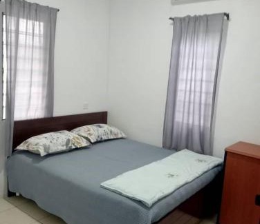 Sungai Jarom House | Homestay Atok Mus'lim Only
