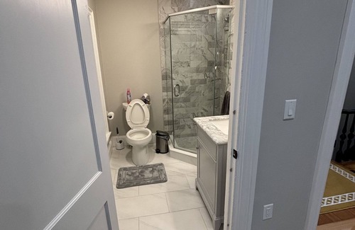 Dorchester Bed & Breakfast | HomeStay - B&B - Near South Boston - JFK-Umass Area