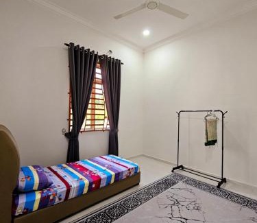 Peringat House | Homestay D'Nikmat
