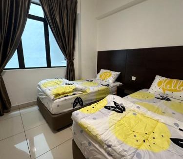 Lumut Apartment | Homestay in Marina Heights with beach view