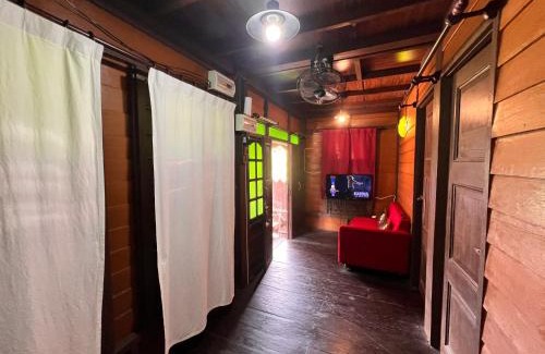 Asam Kumbang House | Homestay Jasmin