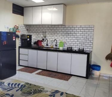 Gurun House | Homestay Kasih KandAdinda