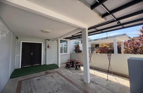 Kampung Tok Rasul House | HoMestaY Kulim Seri Rambai