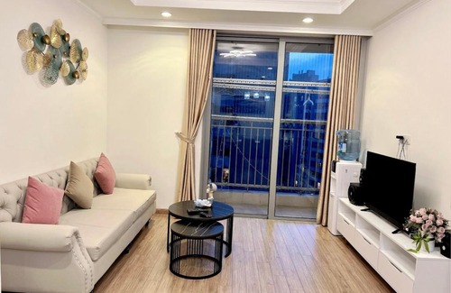 Hoang Mai Apartment | Homestay Vinhomes Times City- Park Hill