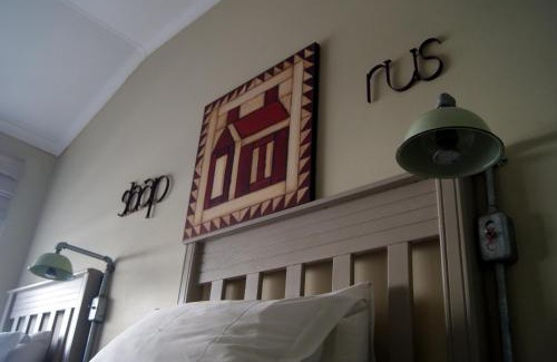 Vaalpark House | Homestead Guesthouse and Coffee Shoppe