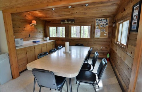 Drummond House | Homestead House ~ Drummond Lake