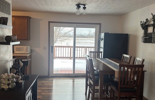 Oak Harbor House | Homestead Stays, Heart of the area's top attractions