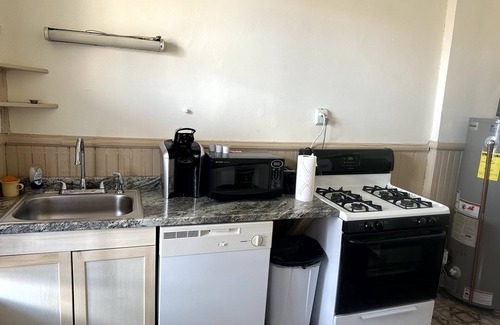Warren Apartment | Homestead Suite