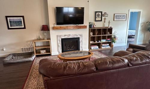 Orchard Homes Villa | Hometown Place