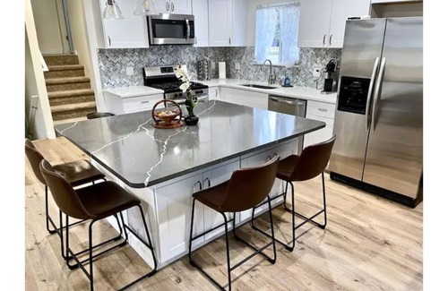 Mountain Home House | Hometown USA With Hot Tub and Fully Renovated