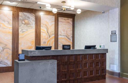 Wholesale District Hotel | Homewood Suites by Hilton Indianapolis Downtown